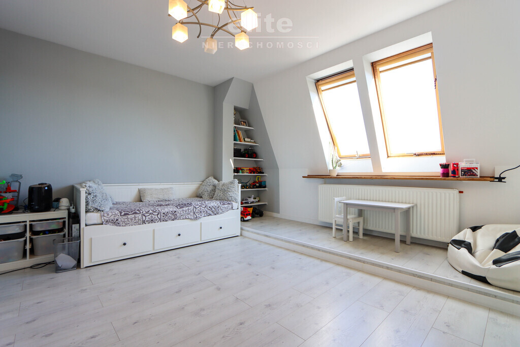 3 duże słoneczne pokoje centrum park urząd (16)