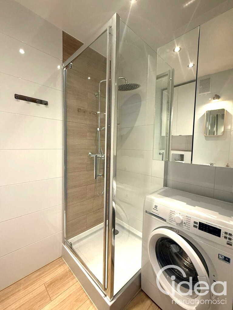 Pomorzany, piękne 2 pokoje po kapitalnym remoncie (14)