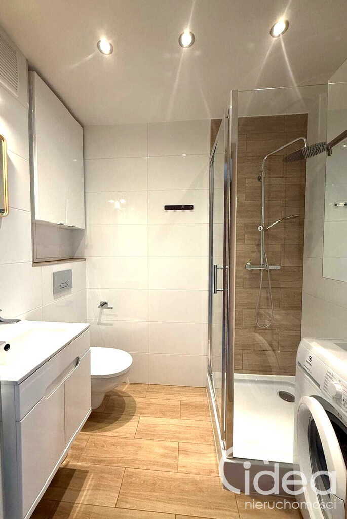 Pomorzany, piękne 2 pokoje po kapitalnym remoncie (13)