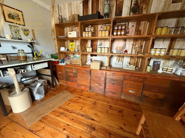 Dom z pasieką pod Kamieniem Pomorskim - własny sklep firmowy (10)