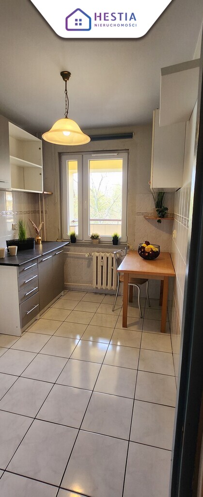 3-pokoje, balkon, garaż przy Manhattanie (12)