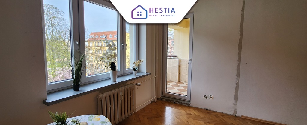 3-pokoje, balkon, garaż przy Manhattanie (14)