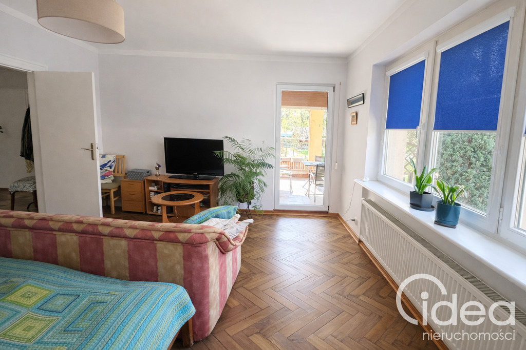 Parter domu nad jeziorem Głębokim, 3 pokoje (10)