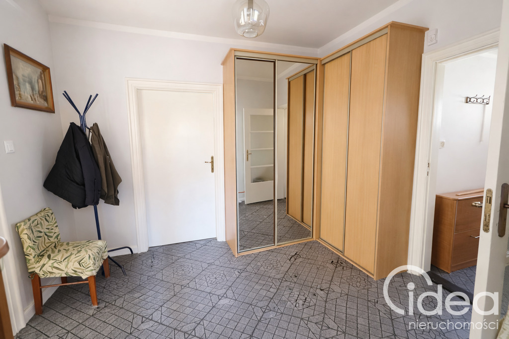 Parter domu nad jeziorem Głębokim, 3 pokoje (12)