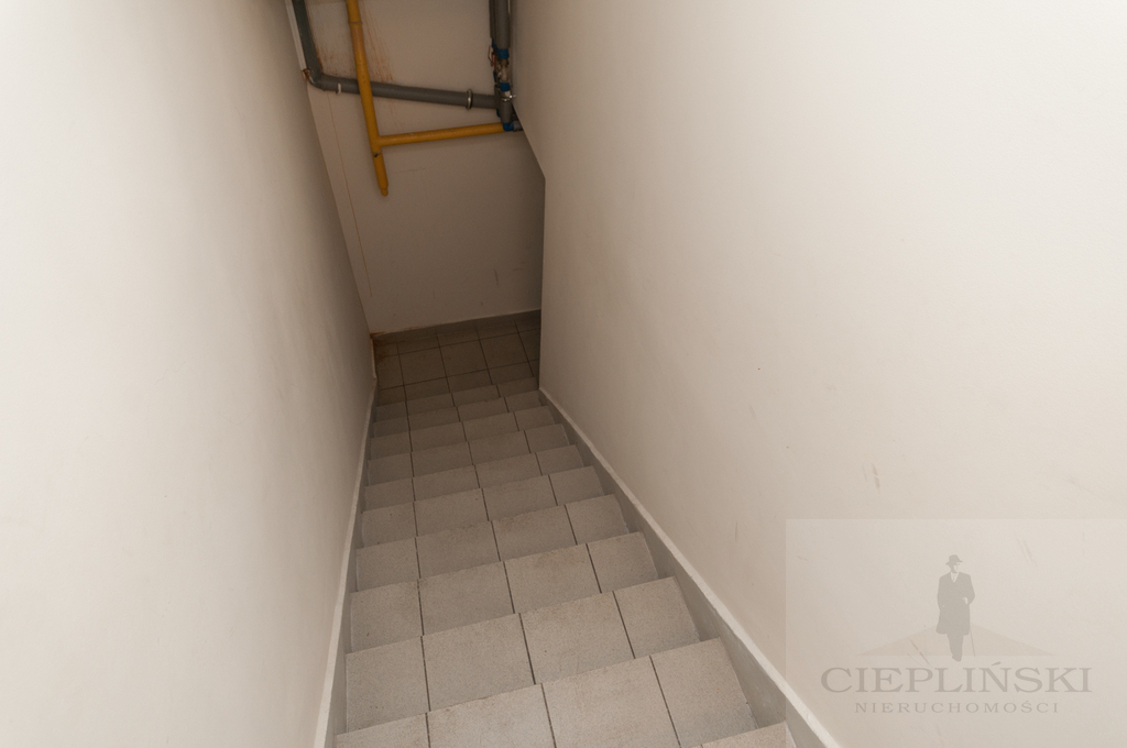 lokal gastronomiczny w centrum miasta (8)