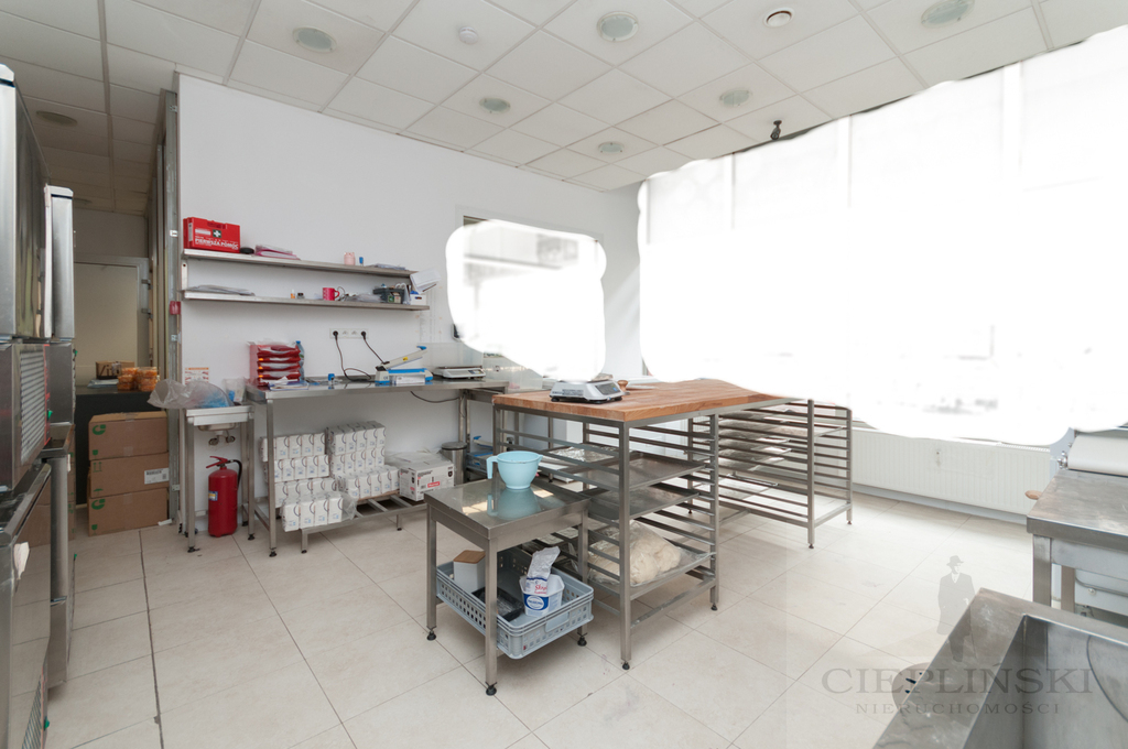 lokal gastronomiczny w centrum miasta (2)