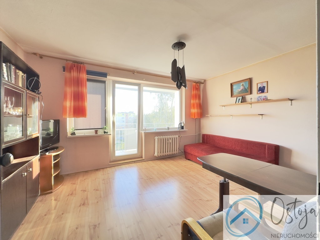 3 pokoje - Balkon - Płonia (1)