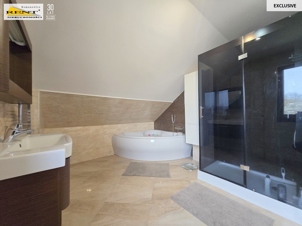 Dom z ogrodem blisko morza, pompa ciepła (12)