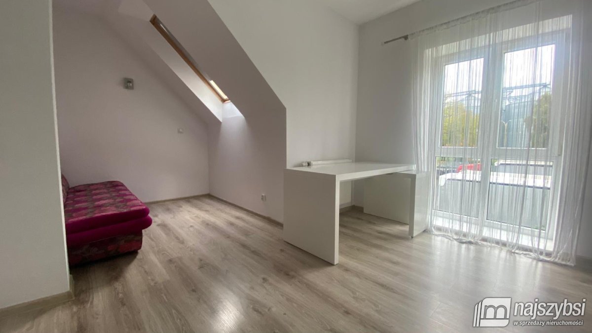 Nowogard-na wynajem 2 pokoje częsciowo umeblowane (5)