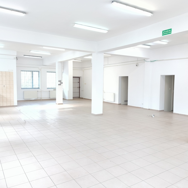 Lokal w dobrej lokalizacji, pow. 164 m2, Stargard (2)