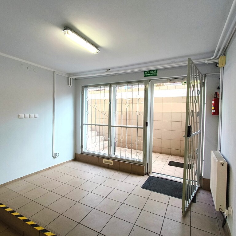 Lokal w dobrej lokalizacji, pow. 164 m2, Stargard (8)