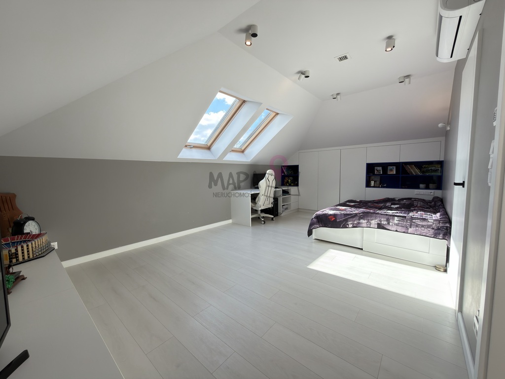 Komfortowy dom, sauna, rekuperacja, klimatyzacja! (14)