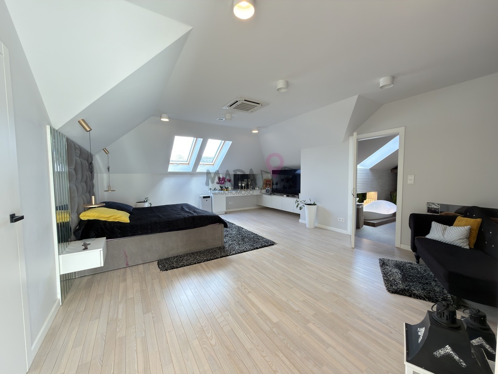 Komfortowy dom, sauna, rekuperacja, klimatyzacja! (19)