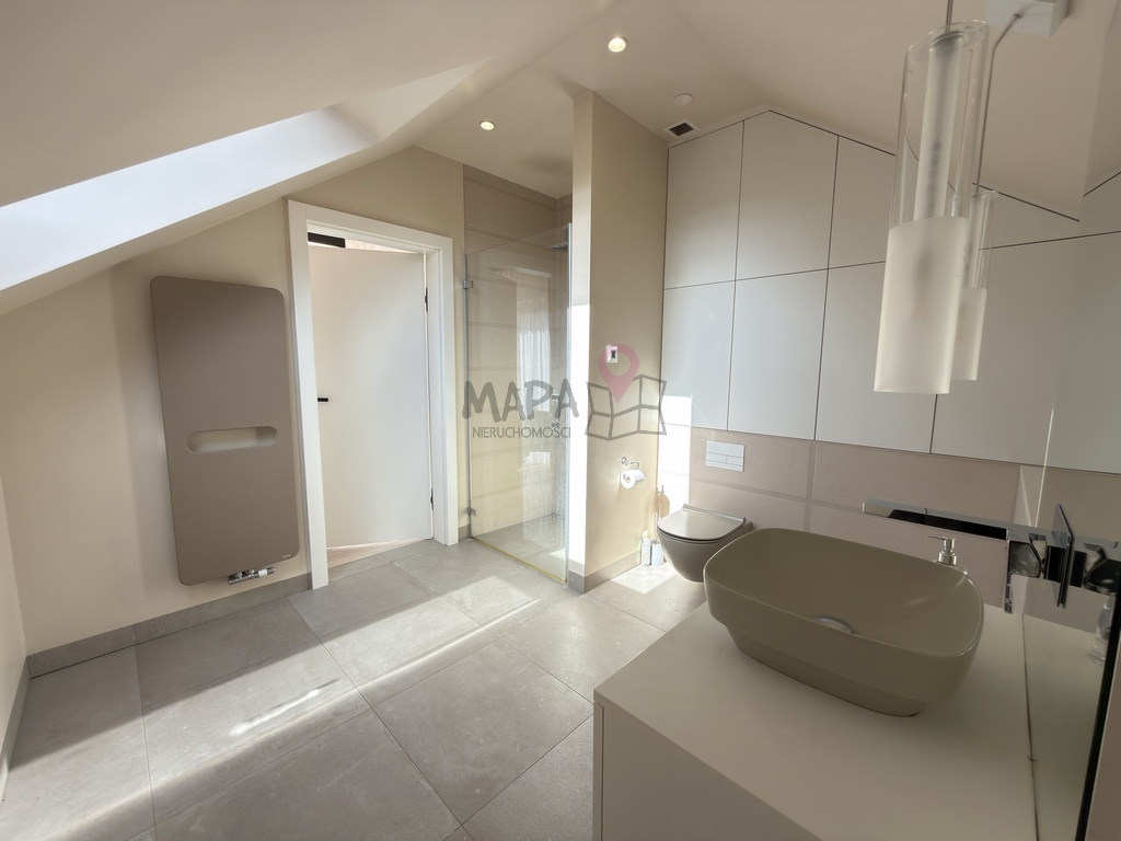 Komfortowy dom, sauna, rekuperacja, klimatyzacja! (22)