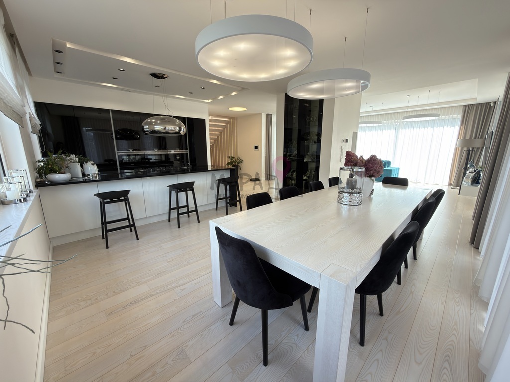 Komfortowy dom, sauna, rekuperacja, klimatyzacja! (4)