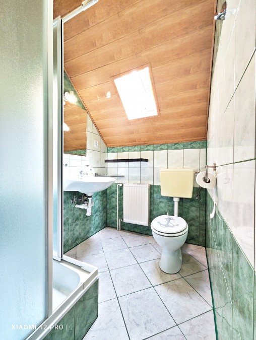 Dom z 4 apartamentami nad morzem (11)