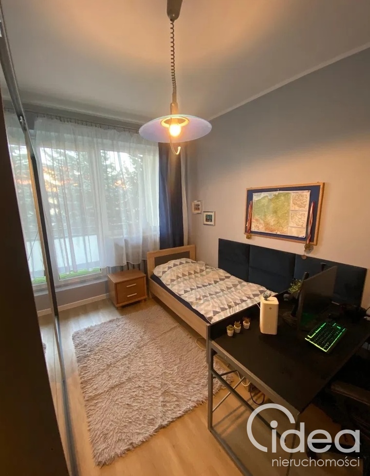 Szeregowiec 190m2, Bukowo, 2 Tarasy, Fotowoltaika (14)