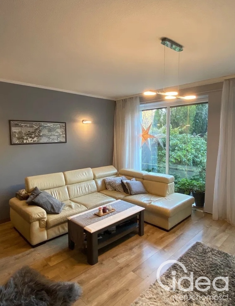 Szeregowiec 190m2, Bukowo, 2 Tarasy, Fotowoltaika (4)