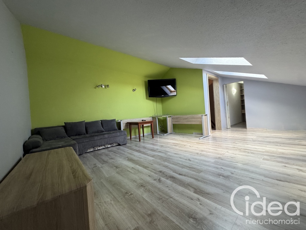 Szeregowiec 190m2, Bukowo, 2 Tarasy, Fotowoltaika (24)