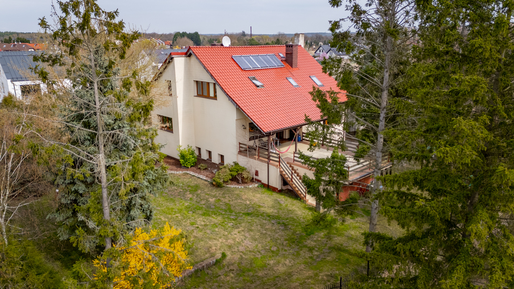 Ogromny dom 430 m2 | Idealny na biznes i życie (18)