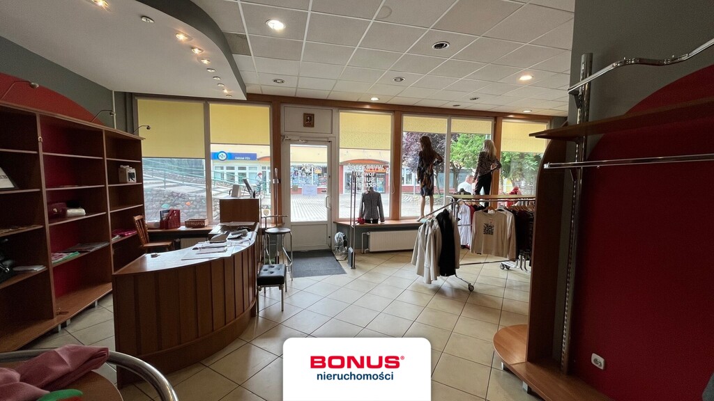 Lokal usługowy, witryna - dobra lokalizacja (7)