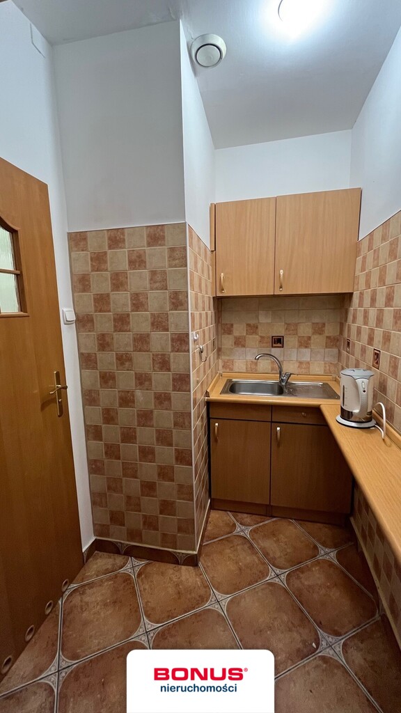 Lokal usługowy, witryna - dobra lokalizacja (19)