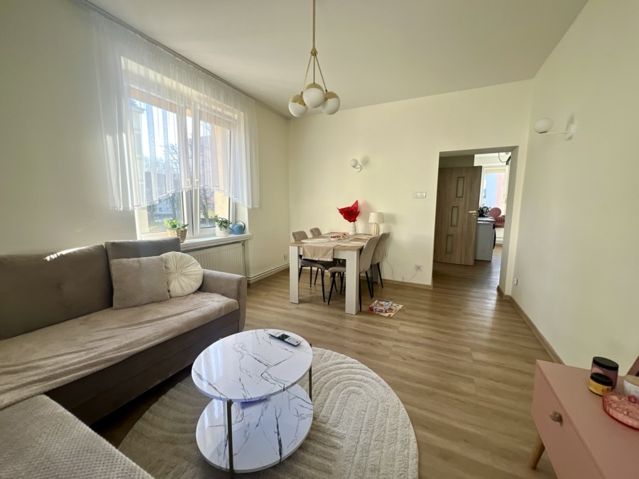 Po Remoncie 2 pokoje 1 Piętro Piwnica Centrum Słowackiego (4)