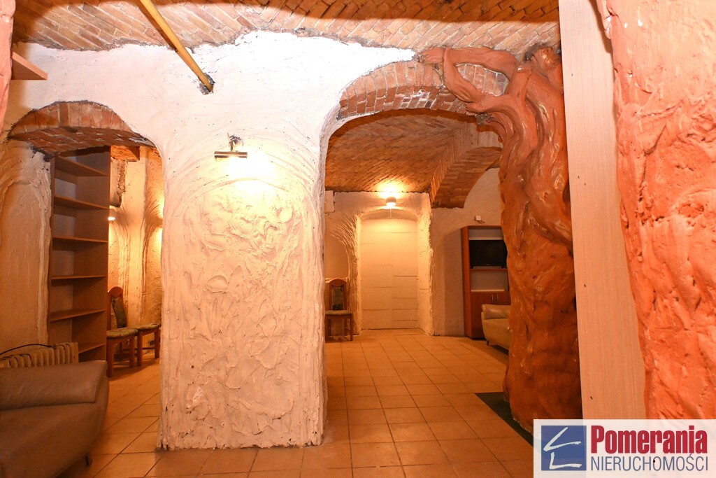 Do wynajęcia lokal w piwnicy centrum !!! (6)