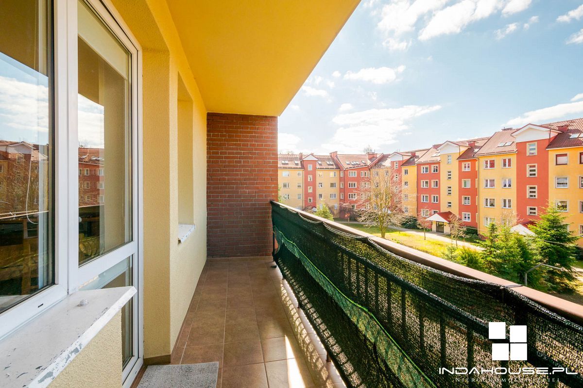 2 pokoje mieszkanie przy PKiW, balkon (5)