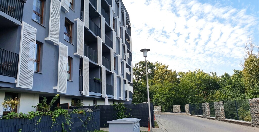 2-pokojowe mieszkanie z miejscem postojowym. (9)