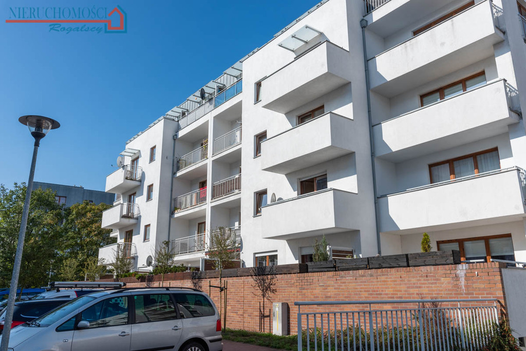 Kawalerka z dużym tarasem (2)