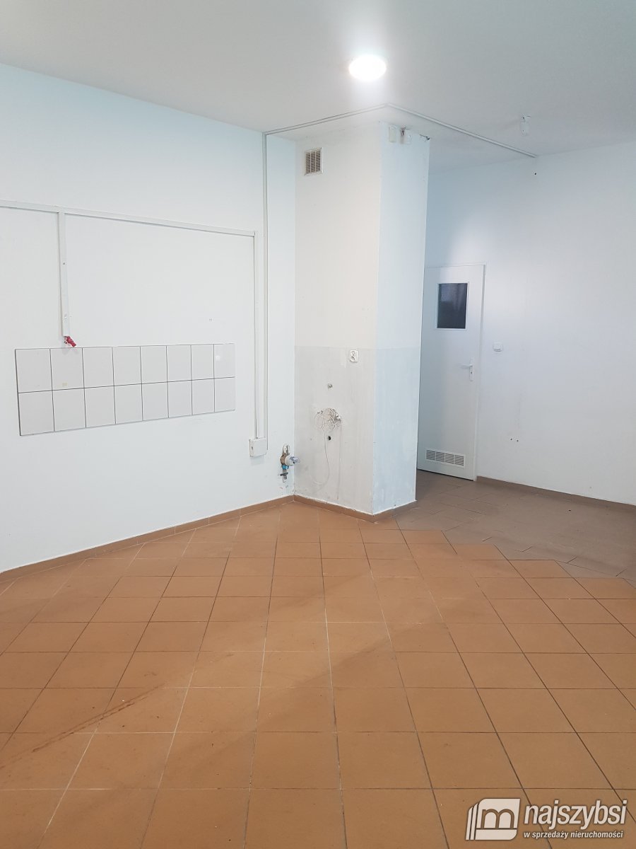 Redło- lokal usługowo-handlowy (11)