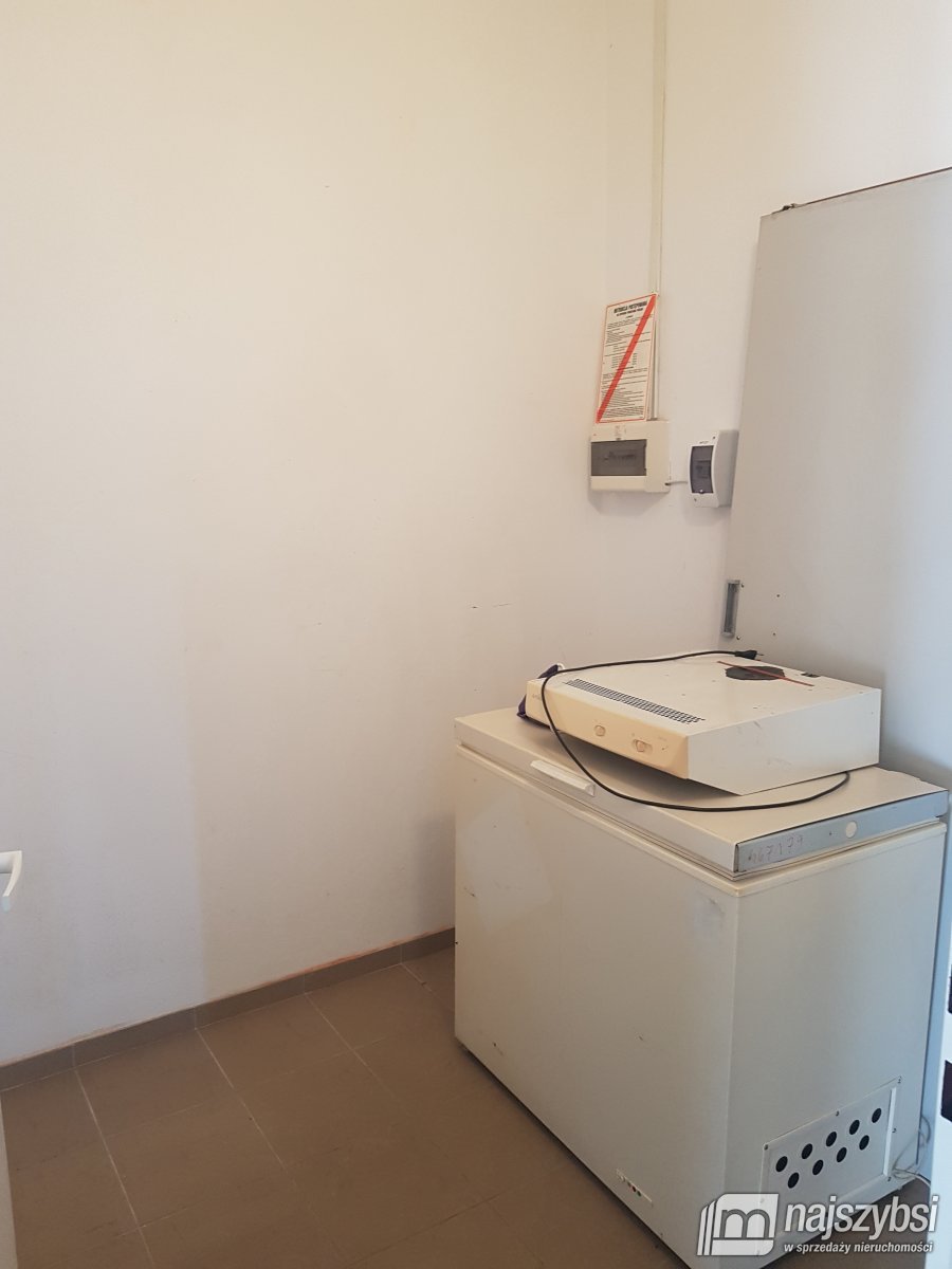 Redło- lokal usługowo-handlowy (16)