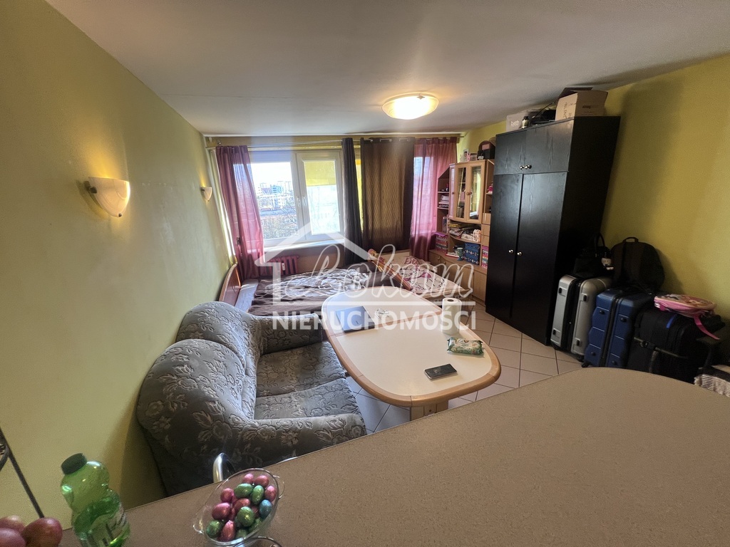 Szczecin, kawalerka w bloku z windą (4)