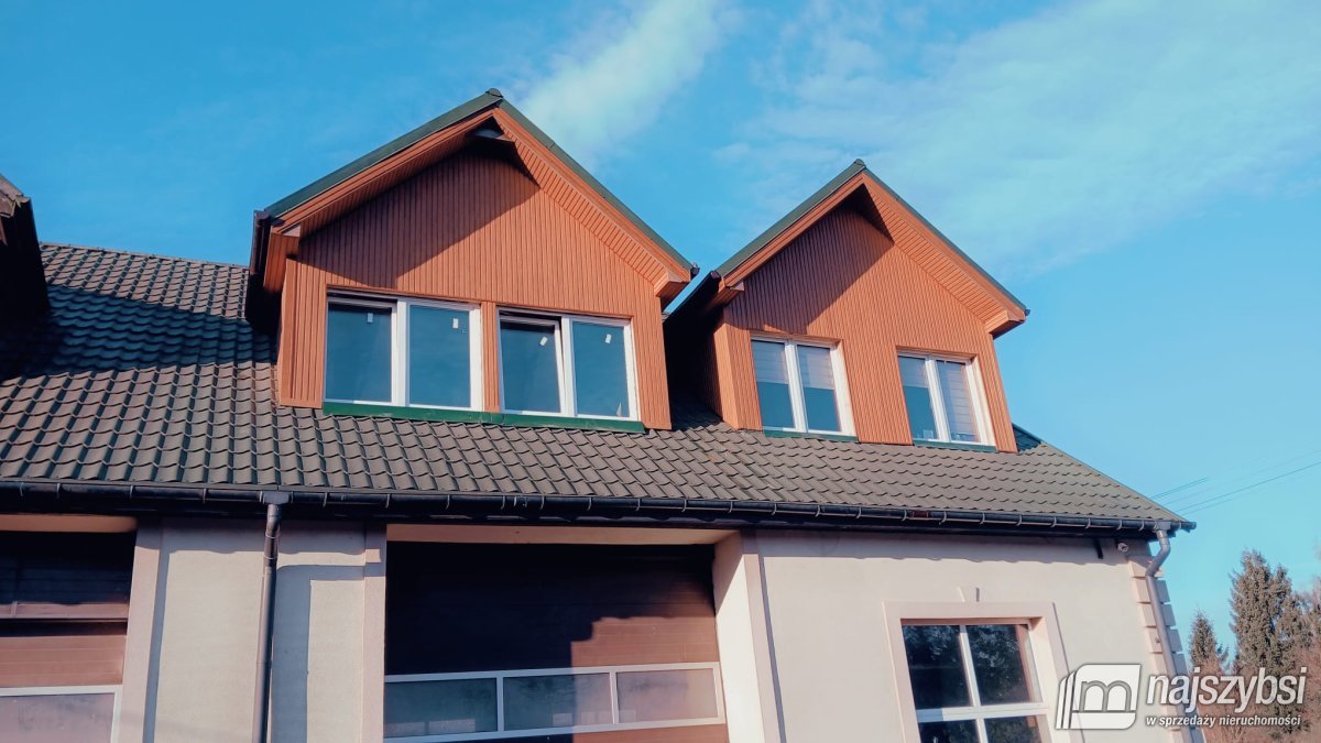 WĘGORZYCE-DOM Z WARSZTATEM SAMOCHODOWYM, HALĄ (30)