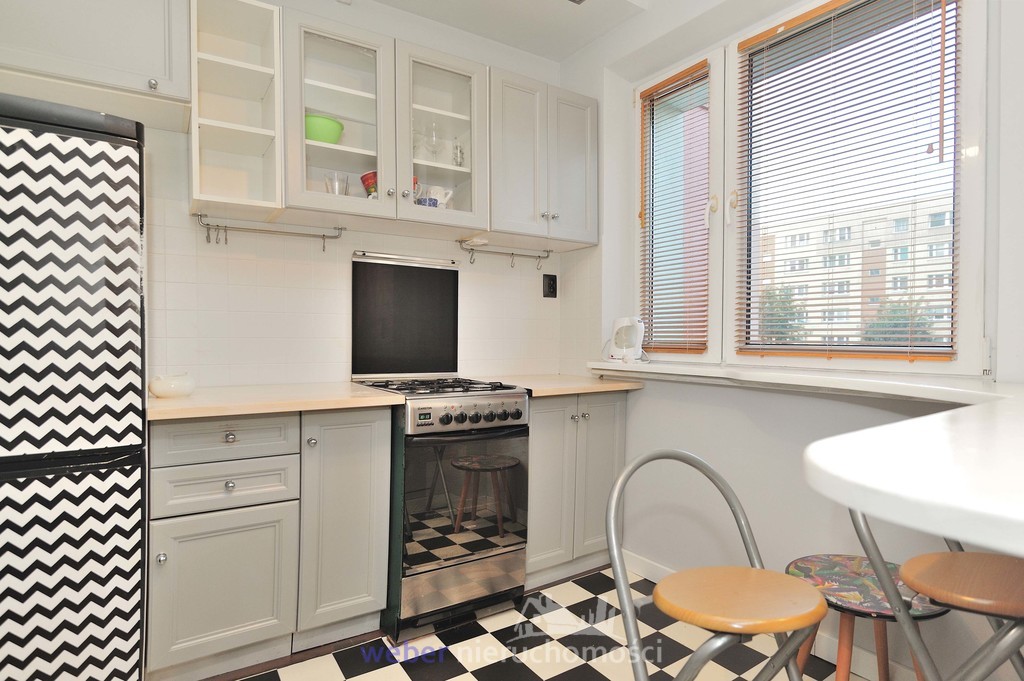 Komfortowa kawalerka na os. Zawadzkiego (1)