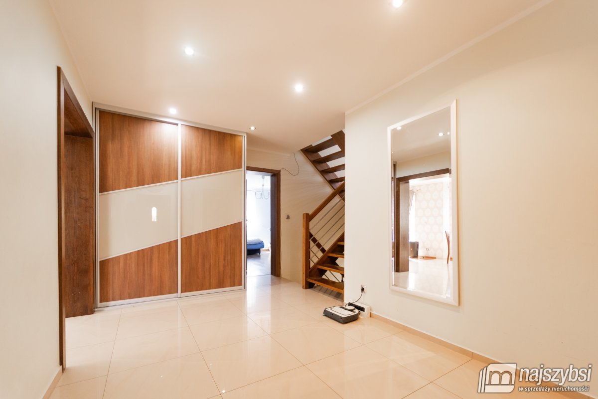 Goleniów- dom w dzielnicy Helenów (16)