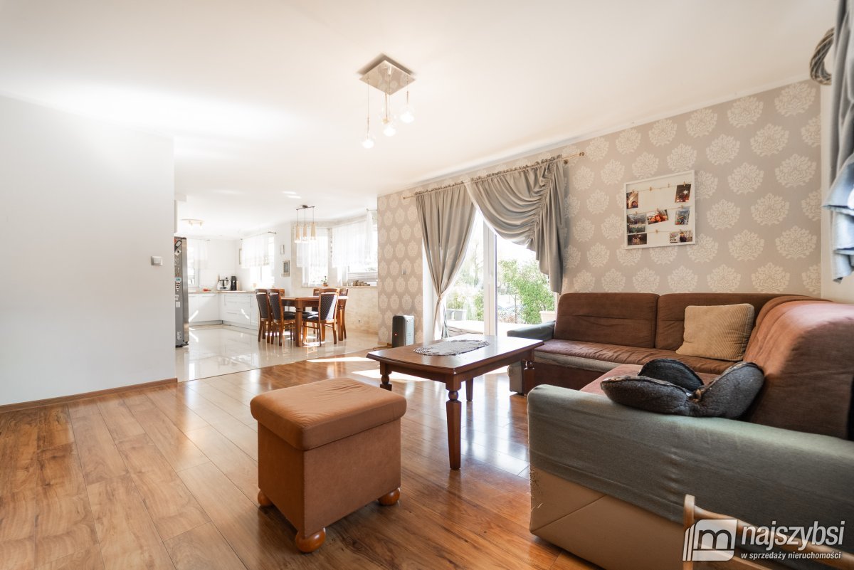 Goleniów- dom w dzielnicy Helenów (3)