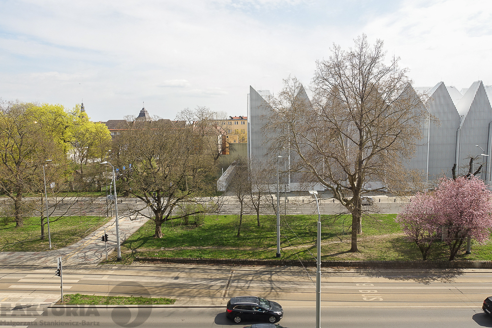 Blisko Wałów Chrobrego, Filharmonii, Parku (18)