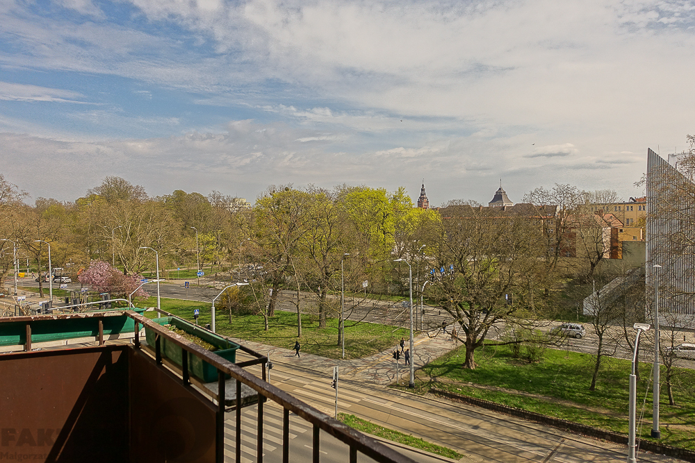 Blisko Wałów Chrobrego, Filharmonii, Parku (29)