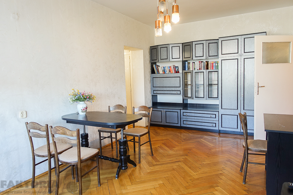 Blisko Wałów Chrobrego, Filharmonii, Parku (4)