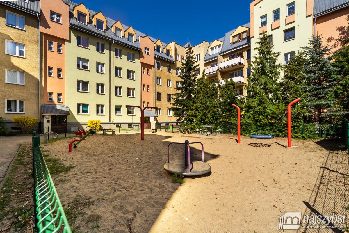 Goleniów - 3 pokoje, ul. Szczecińska (27)