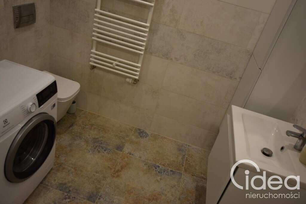 Nowe mieszkanie z m. parkingowym i ogródkiem. (10)