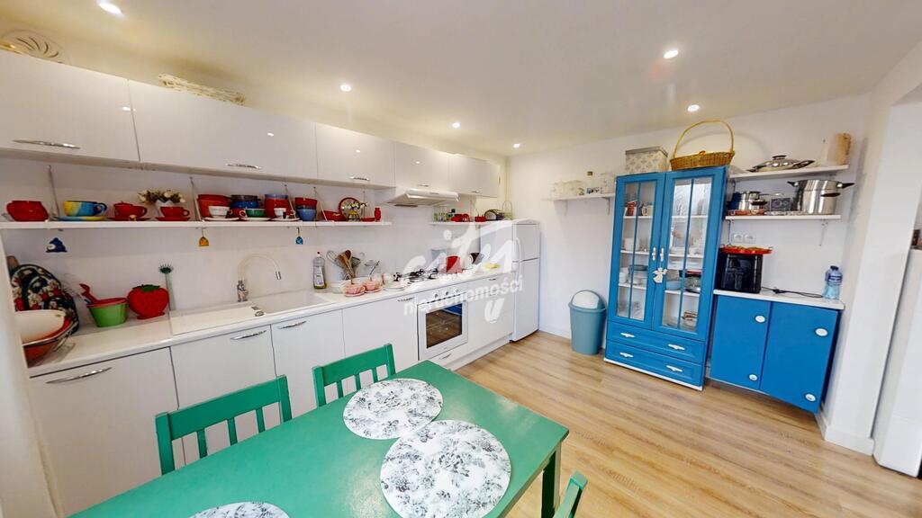 [3D] Ładny dom, remont w 2023r., duża działka! (5)