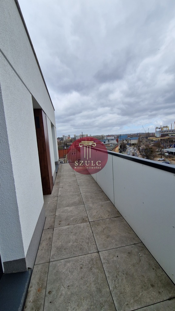 Na wynajem śliczna,nowa kawalerka. (6)