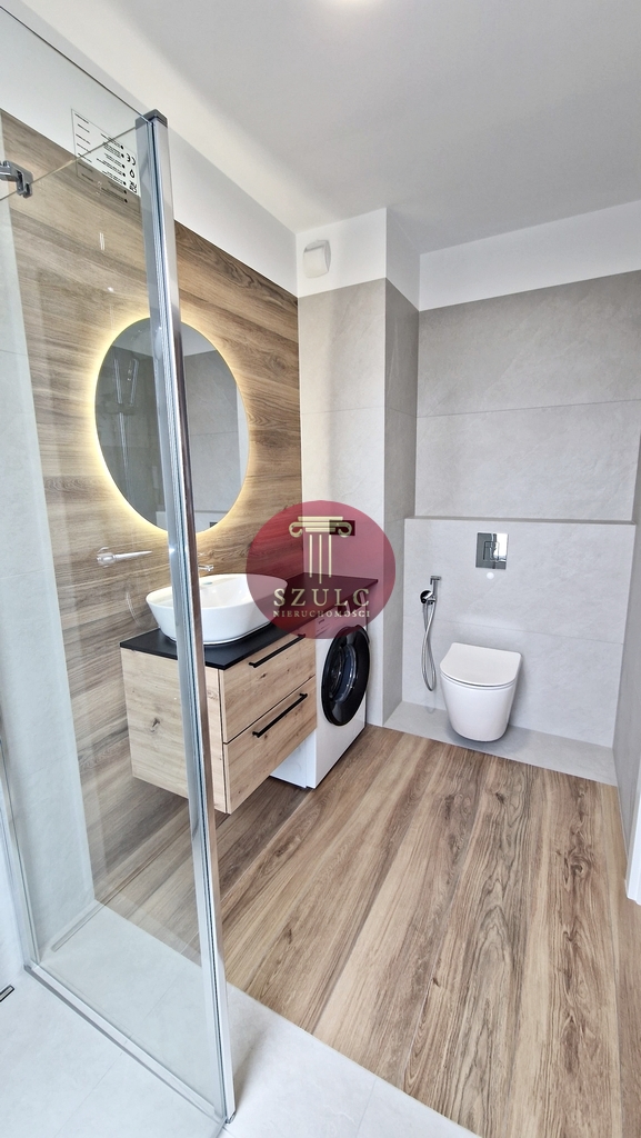 Na wynajem śliczna,nowa kawalerka. (7)