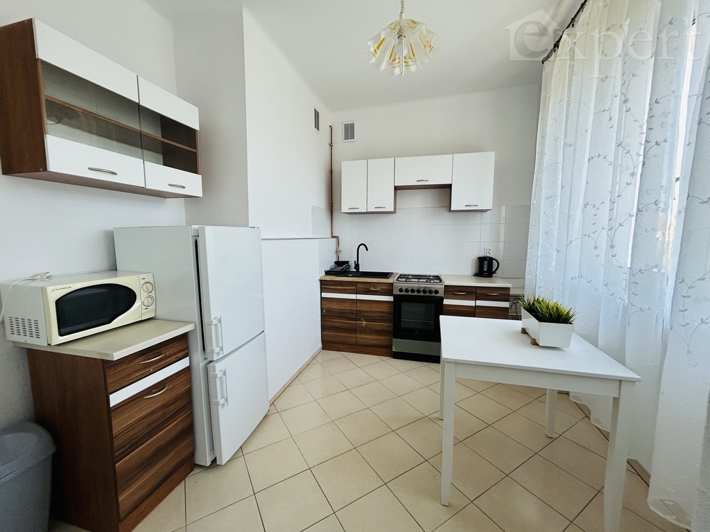 Kawalerka 35 m2 w centrum - os. Tysiąclecia (10)