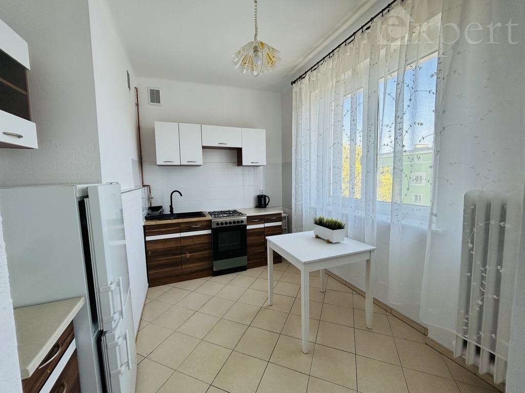 Kawalerka 35 m2 w centrum - os. Tysiąclecia (5)