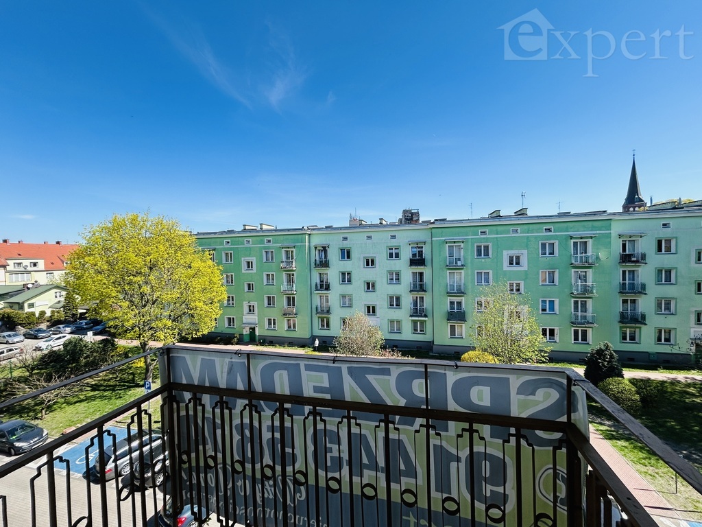 Kawalerka 35 m2 w centrum - os. Tysiąclecia (7)