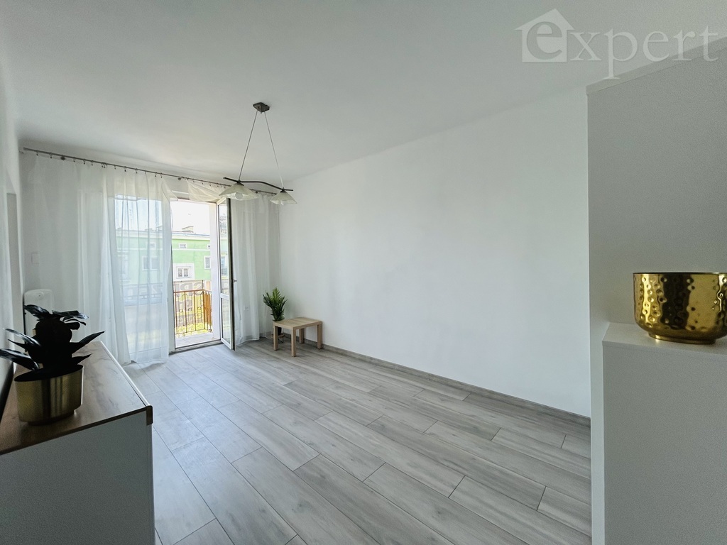 Kawalerka 35 m2 w centrum - os. Tysiąclecia (15)